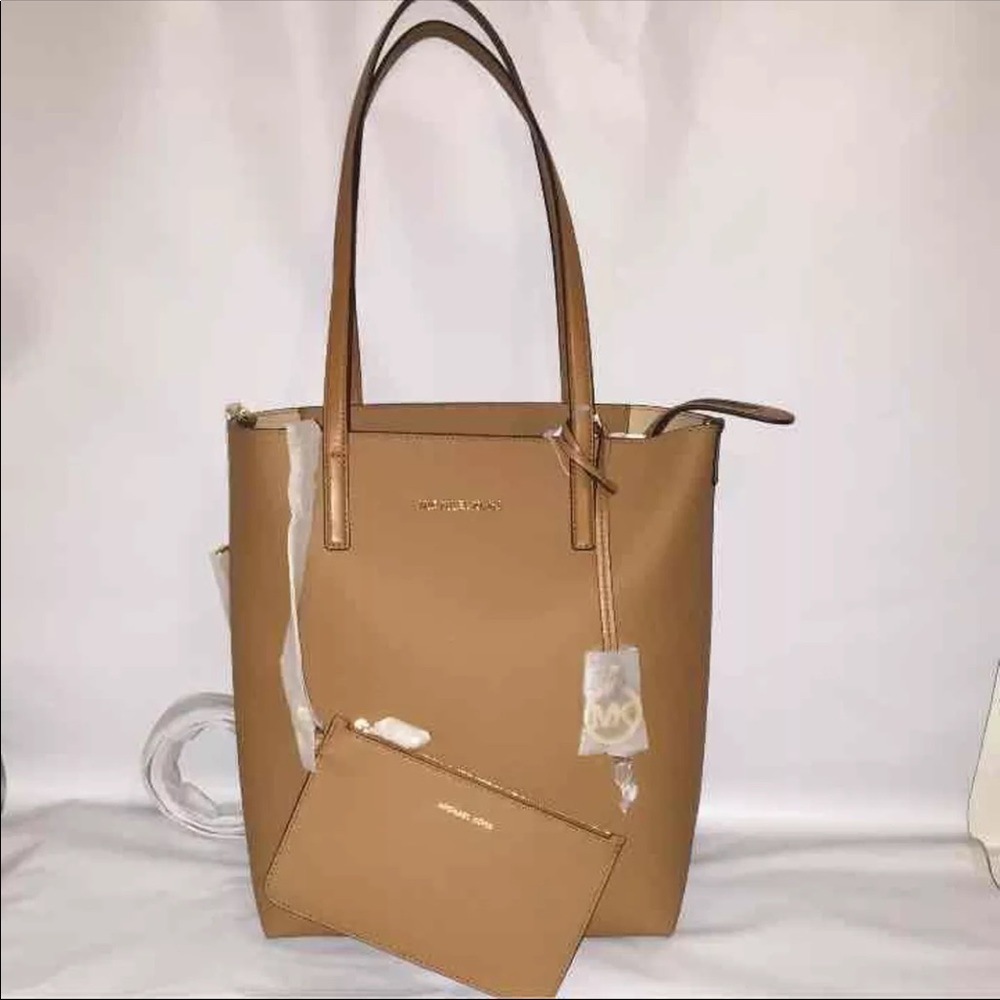 NWT MICHAEL KORS BAG SET